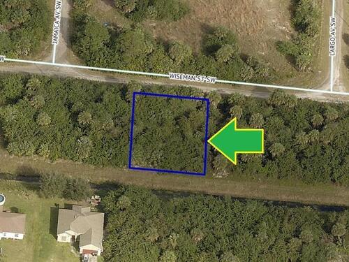 684 Wiseman Street SW, Palm Bay, FL 32908