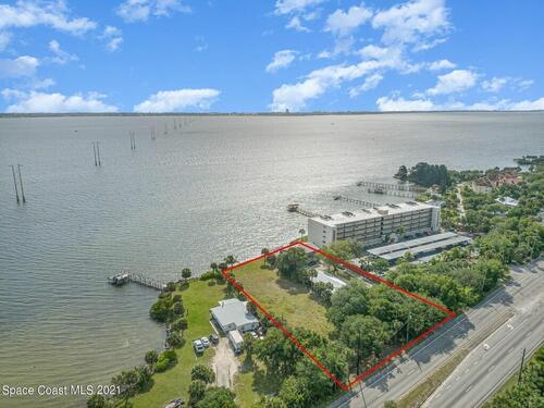 3881 Dixie Highway NE, Palm Bay, FL 32905