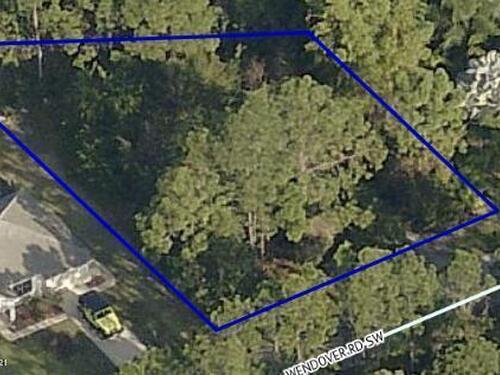 206 Wendover Road SW, Palm Bay, FL 32908