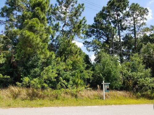 433 Harrington Street SW, Palm Bay, FL 32908