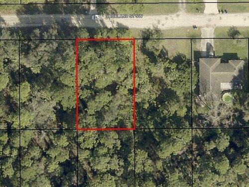 450 Lackland Street SW, Palm Bay, FL 32908