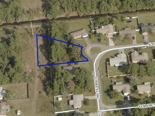 1398 Elmira Avenue NW, Palm Bay, FL 32907