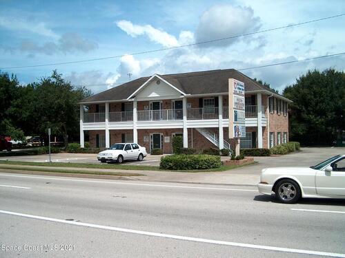 2108 W New Haven Avenue, West Melbourne, FL 32904