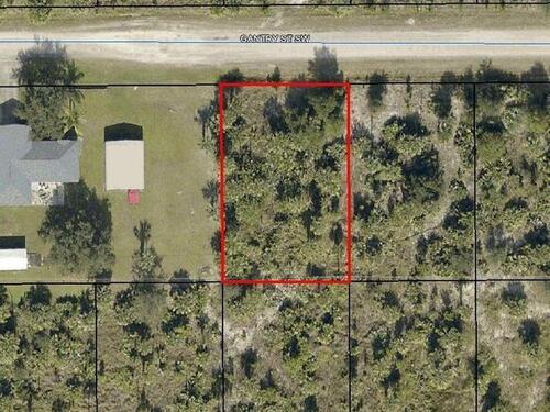 474 Gantry Street SW, Palm Bay, FL 32908