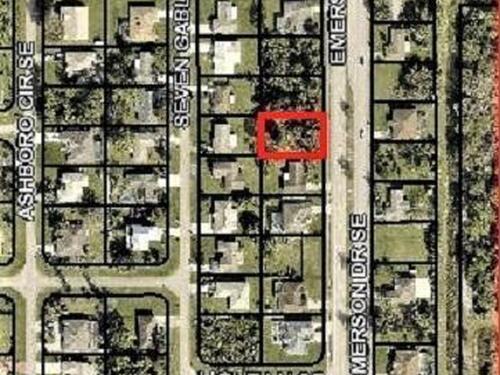 2732 Emerson Drive SE, Palm Bay, FL 32909