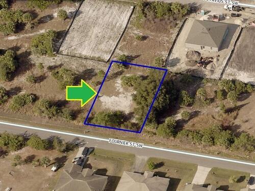 567 Fournier Street SW, Palm Bay, FL 32908