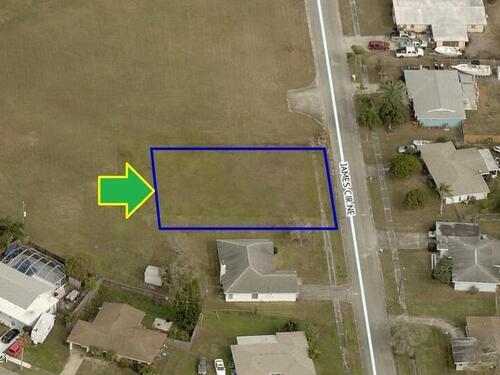 780 James Circle NE, Palm Bay, FL 32905