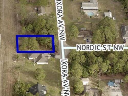 536 Ixora Avenue NW, Palm Bay, FL 32907