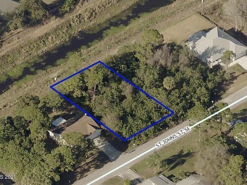 1043 Saint Johns Street SE, Palm Bay, FL 32909