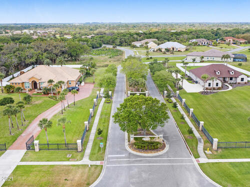 1495 Absaroka Lane, Malabar, FL 32950