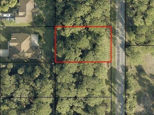 834 Hartsdale Avenue SW, Palm Bay, FL 32908