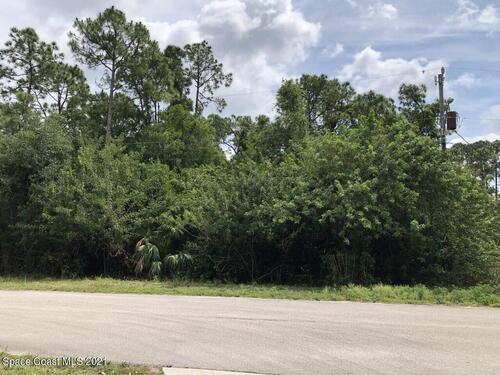 1956 Agora Circle SE, Palm Bay, FL 32909