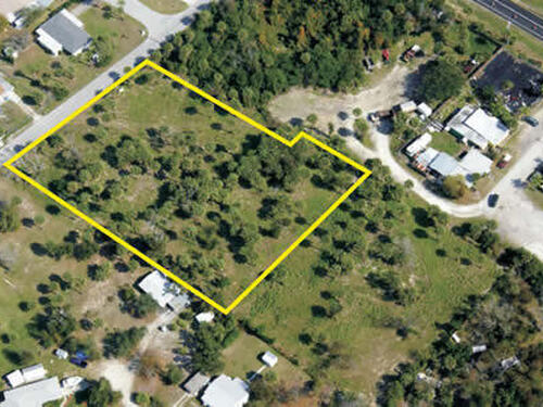 4065 Chamberlan Terrace, Micco, FL 32976