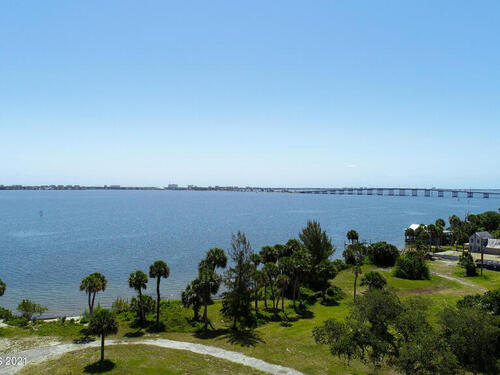 5x Pineapple Avenue, Melbourne, FL 32935