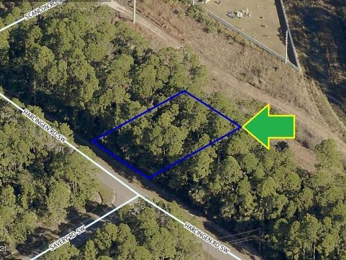 1055 Harlingen Road SW, Palm Bay, FL 32908