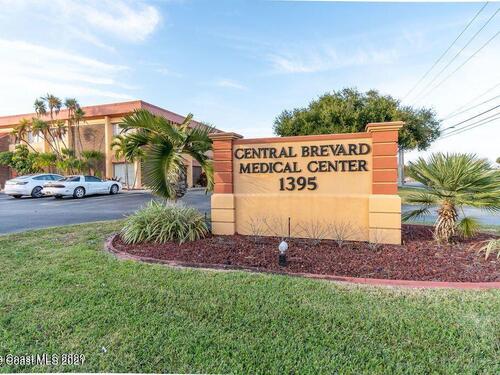 1395 N Courtenay Parkway, Merritt Island, FL 32953