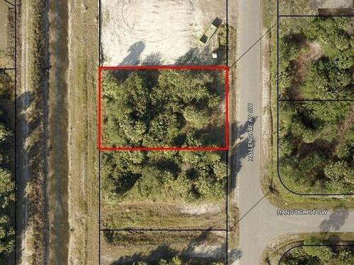1860 Hallandale Avenue SW, Palm Bay, FL 32908