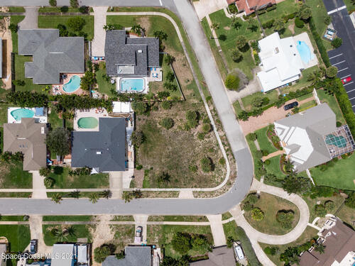 2204 Redwood Avenue, Melbourne Beach, FL 32951