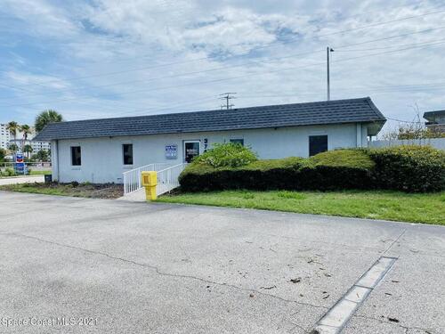 376 N Atlantic Avenue, Cocoa Beach, FL 32931