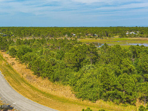 7061 Artesia Avenue, Grant-Valkaria, FL 32949