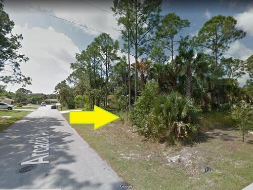 524 Arcadia Avenue NE, Palm Bay, FL 32907