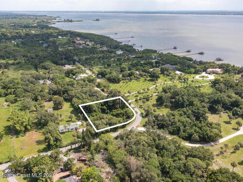 6210 N Tropical Trail, Merritt Island, FL 32953