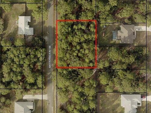 301 Battersea Avenue SE, Palm Bay, FL 32909