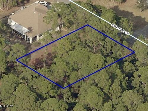 1390 Saxony Road SW, Palm Bay, FL 32908