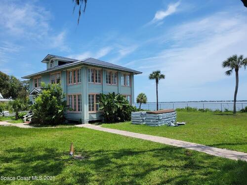 1811 Riverview Drive, Melbourne, FL 32901