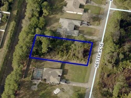 2582 Hester Avenue SE, Palm Bay, FL 32909