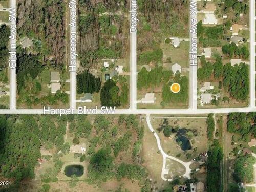 784 SW Halton Avenue SW, Palm Bay, FL 32908