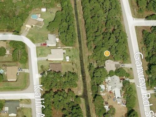 822 SW Garvey Road SW, Palm Bay, FL 32908