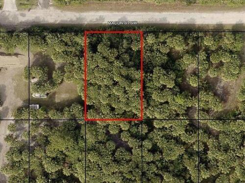 568 Macon Street SW, Palm Bay, FL 32908