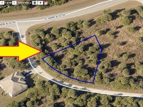 741 Akola Terrace SW, Palm Bay, FL 32908