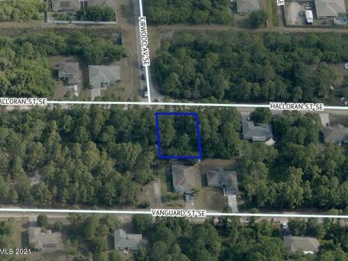 410 Halloran Street SE, Palm Bay, FL 32909