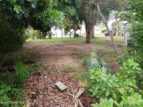 29 S Court, Indialantic, FL 32903