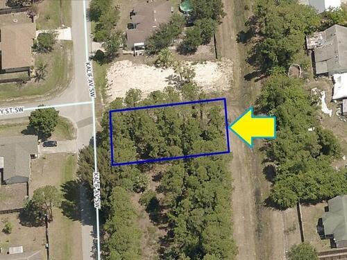 839 Kalif Avenue SW, Palm Bay, FL 32908