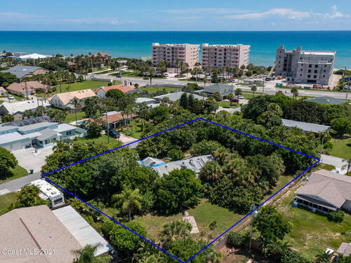 201 Pine Tree Drive, Indialantic, FL 32903