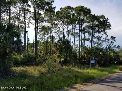 2694 Lansing Road SE, Palm Bay, FL 32909