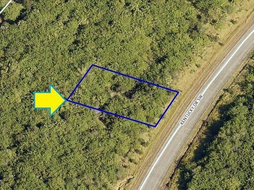 2566 Kentucky Drive SW, Palm Bay, FL 32908