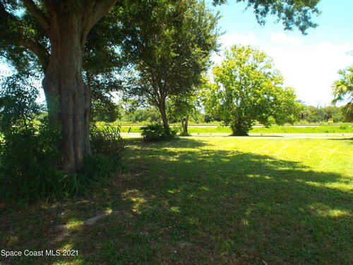 5810 Old Dixie Highway, Grant-Valkaria, FL 32949