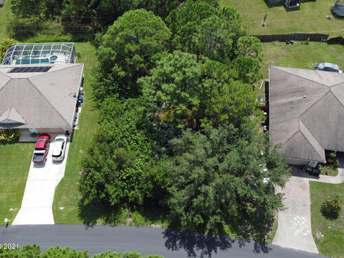 2738 Palisades Drive SE, Palm Bay, FL 32909