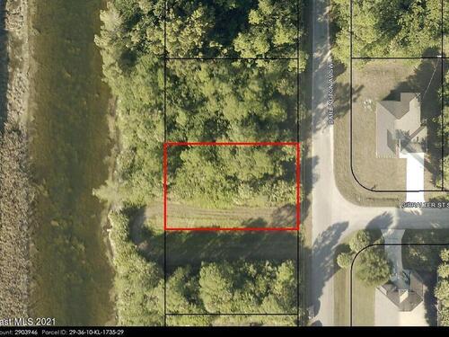 802 Darlington Avenue SW, Palm Bay, FL 32908