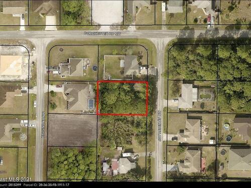 286 Joy Haven Avenue NW, Palm Bay, FL 32907
