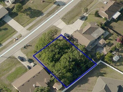 1301 Emerson Drive NE, Palm Bay, FL 32907