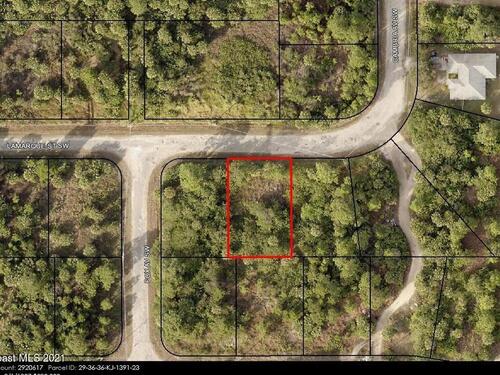 116 Lamarque Street SW, Palm Bay, FL 32908