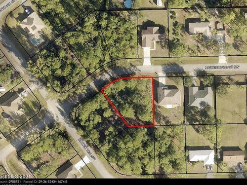 486 Harrisburg Street SW, Palm Bay, FL 32908