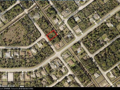 2867 Tivoli Avenue SE, Palm Bay, FL 32909