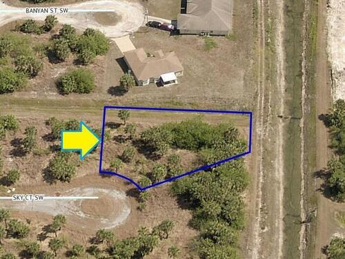 631 Sky Court SW, Palm Bay, FL 32908