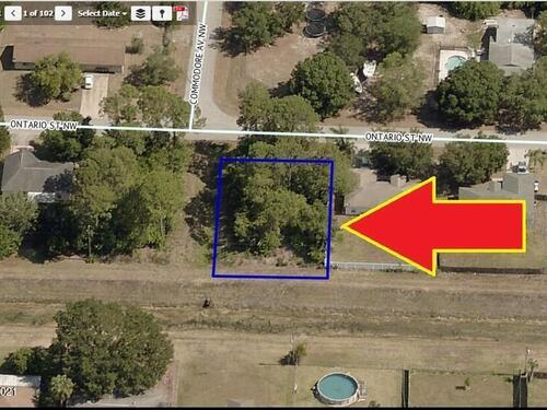 626 Ontario Street NW, Palm Bay, FL 32907